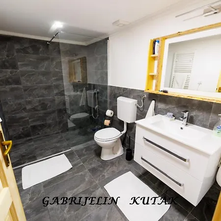 Dom wakacyjny Gabrielin Kutak Muzinac