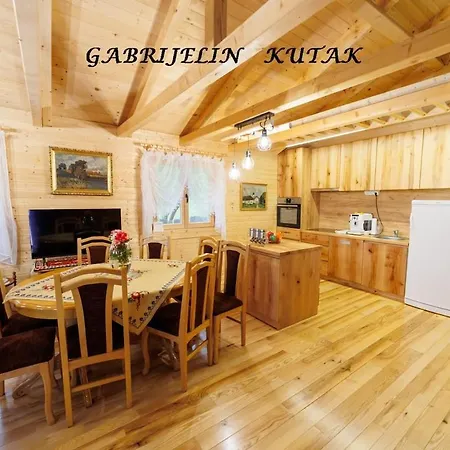 Dom wakacyjny Gabrielin Kutak Muzinac